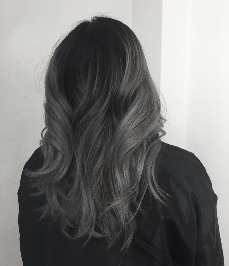 Дарк грей цвет волос балаяж