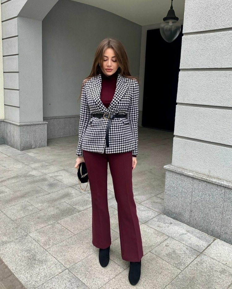 Пиджак с водолазкой женский образ