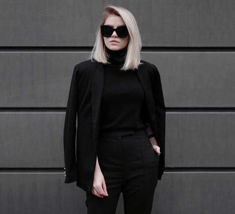 Стиль тотал Блэк блондинка