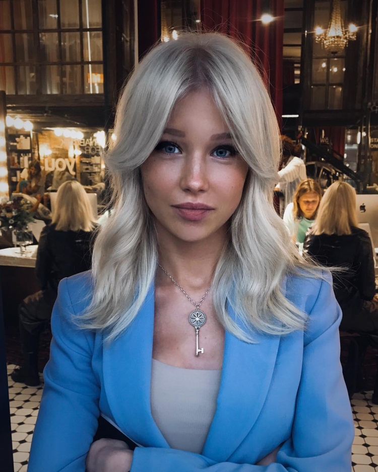 Платиновый блонд жемчужный