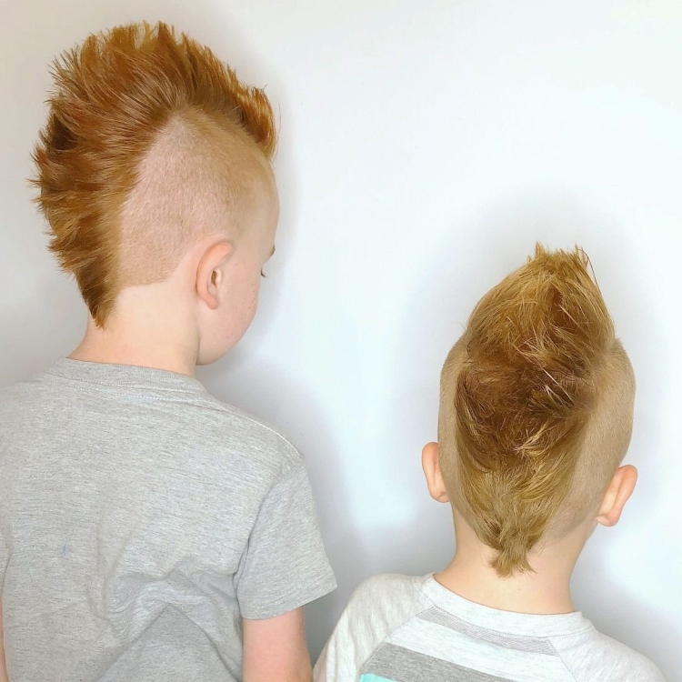 Стрижка для мальчика с хвостиком сзади