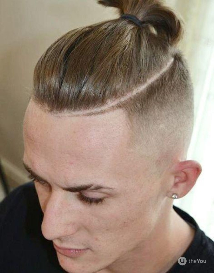 Мужские прически с коротким хвостиком
