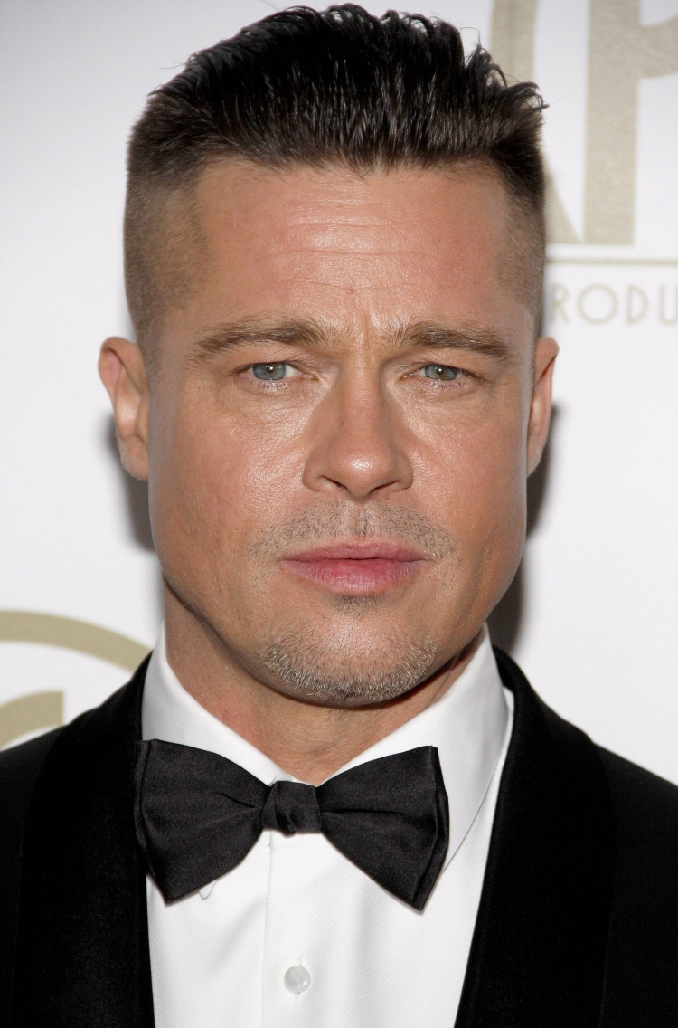 Полубокс Брэд Питт