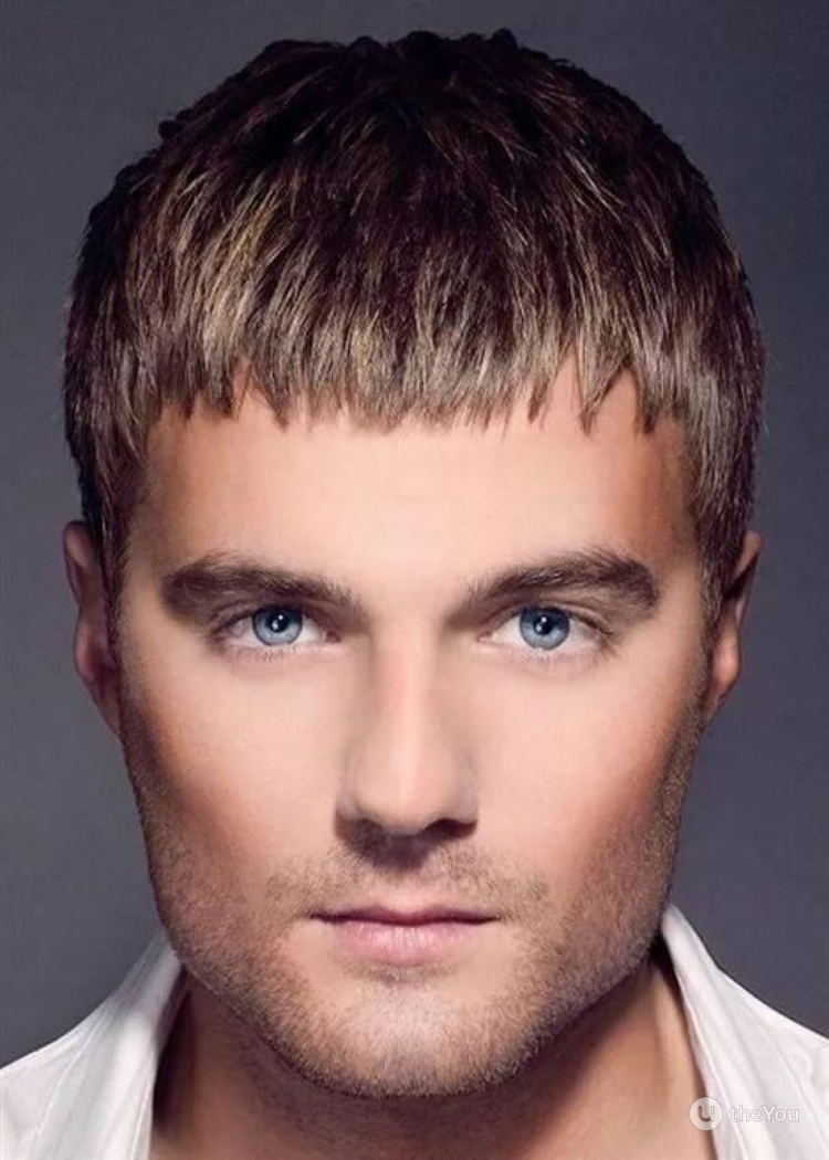 Теннис полутеннис стрижка