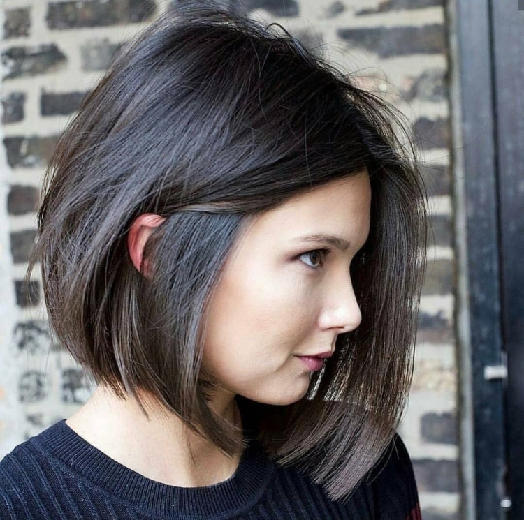 Французское Боб каре без челки