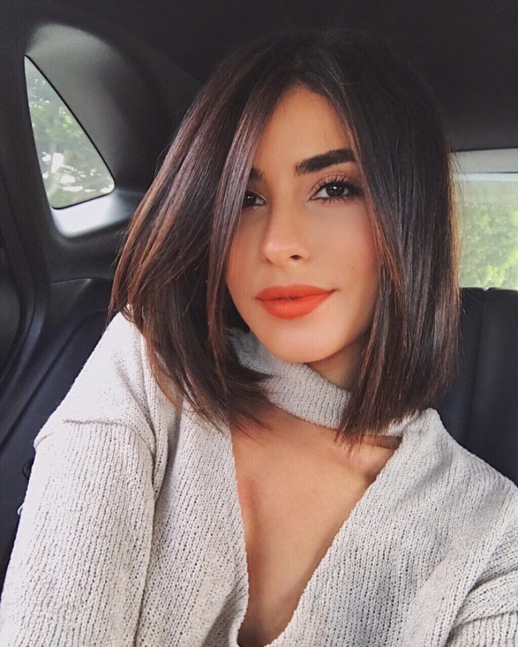 Сазан Хендрикс стрижки