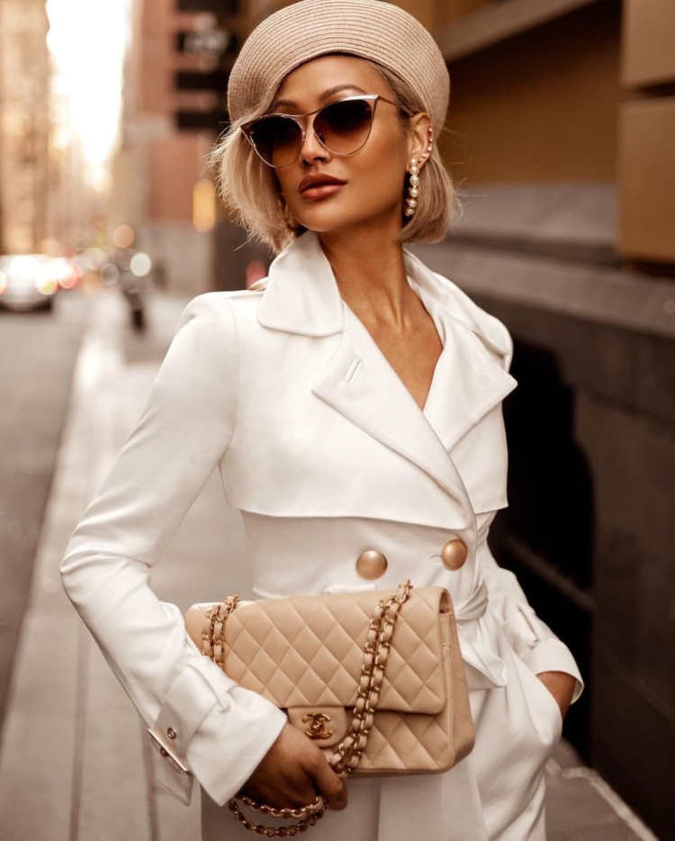 Элегантная женщина