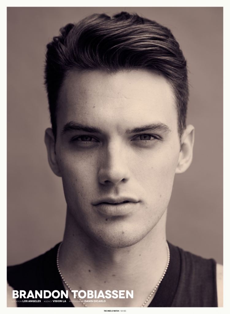 Мужские стрижки для больших ушей