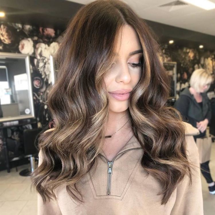 Контуринг на длинные волосы