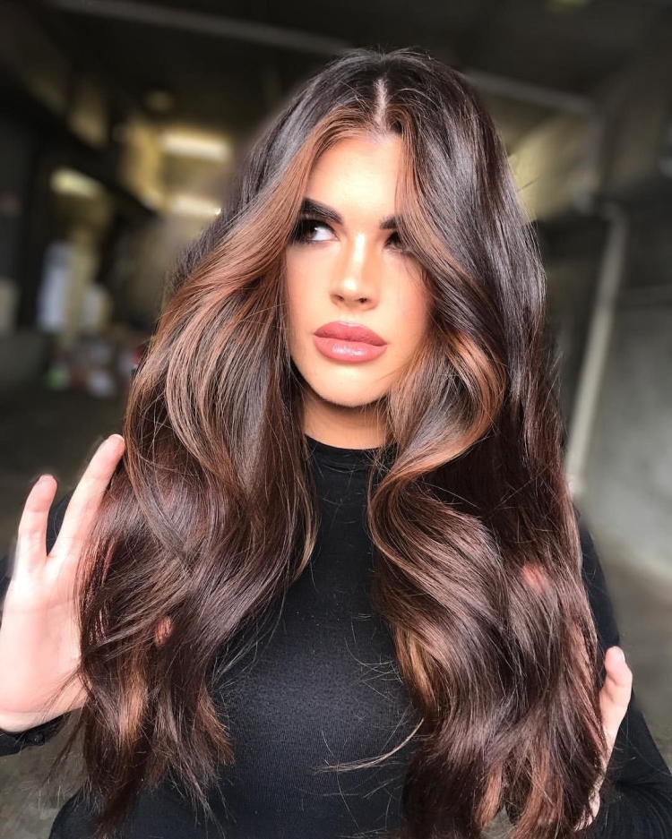 Окрашивание волос для брюнеток