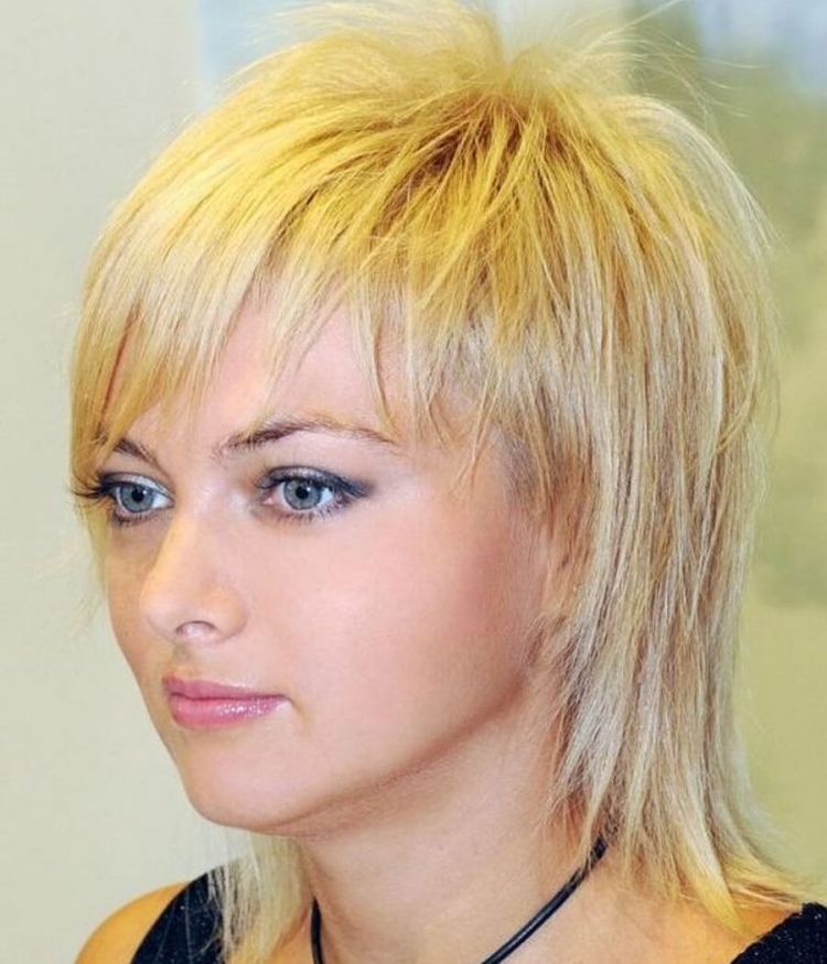 Стрижка Гаврош Боб