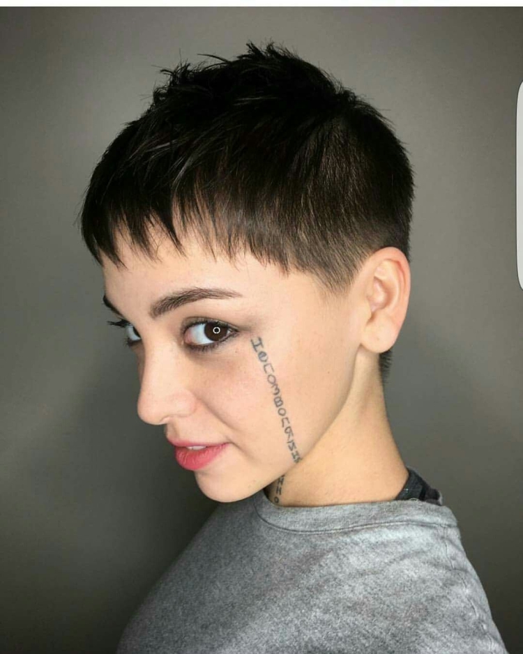 Стрижка Пикси мужская