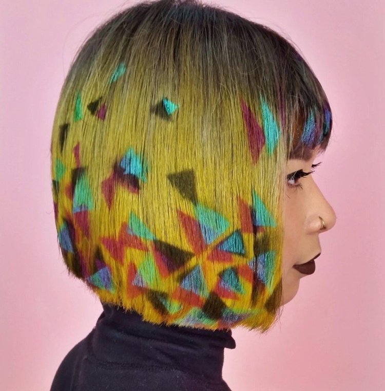 Трафаретное окрашивание волос