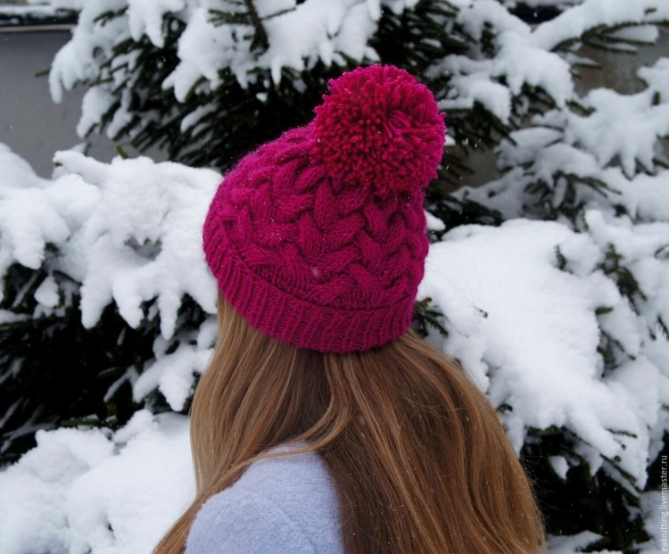 Шапка вязаная