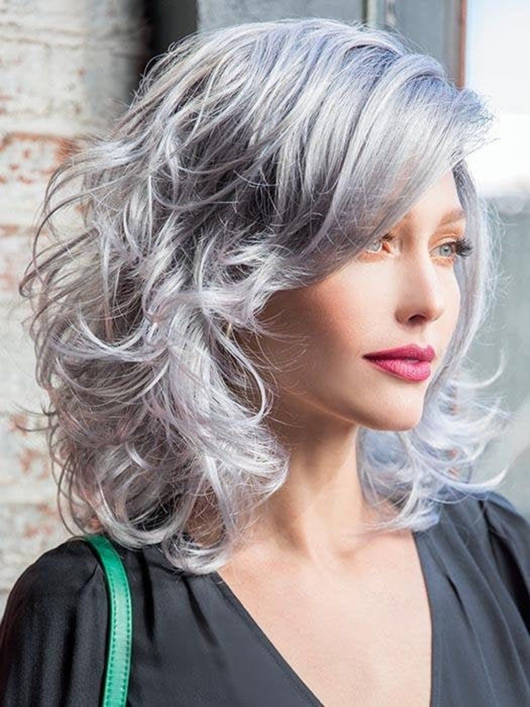 Дафна Хикс Grey hair