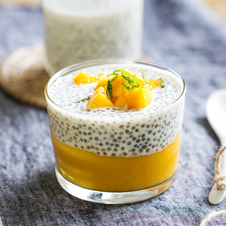 Десерт манго чиа