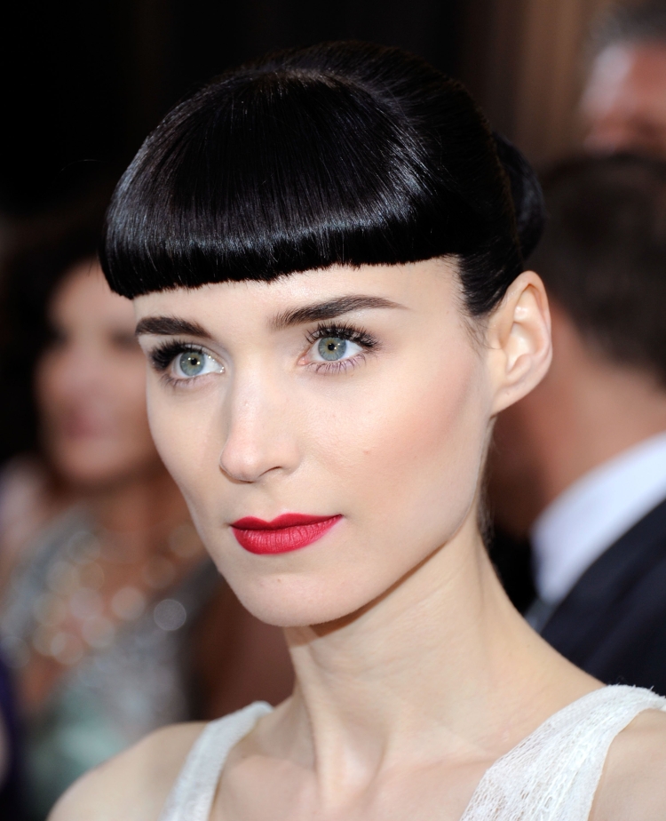 Руни Мара с короткой стрижкой