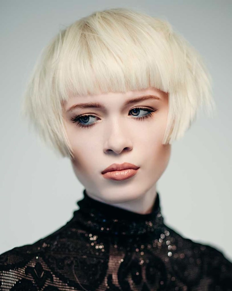 Short Bob стрижка