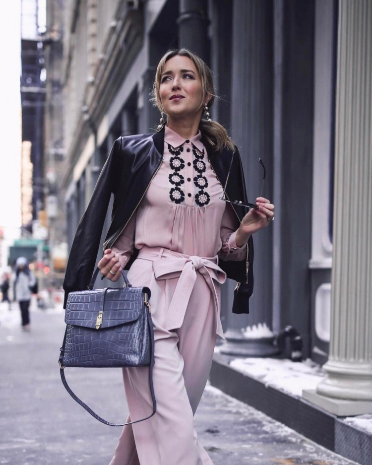 Женственный стиль в одежде