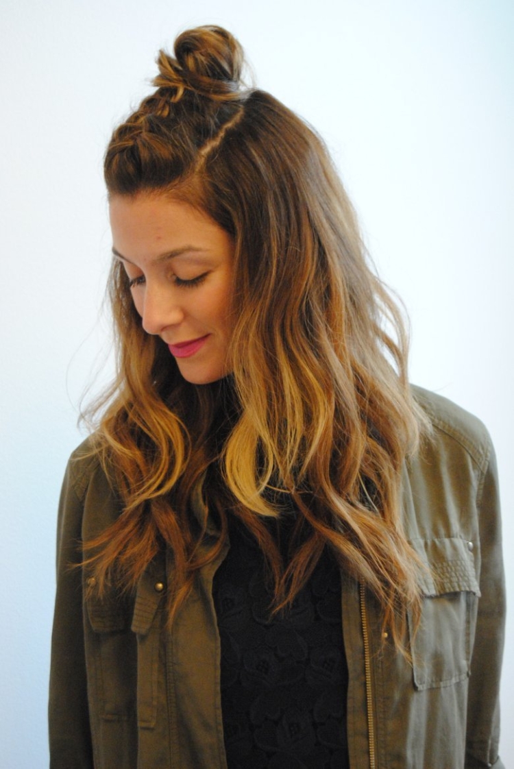 Мальвинка пучок на макушке