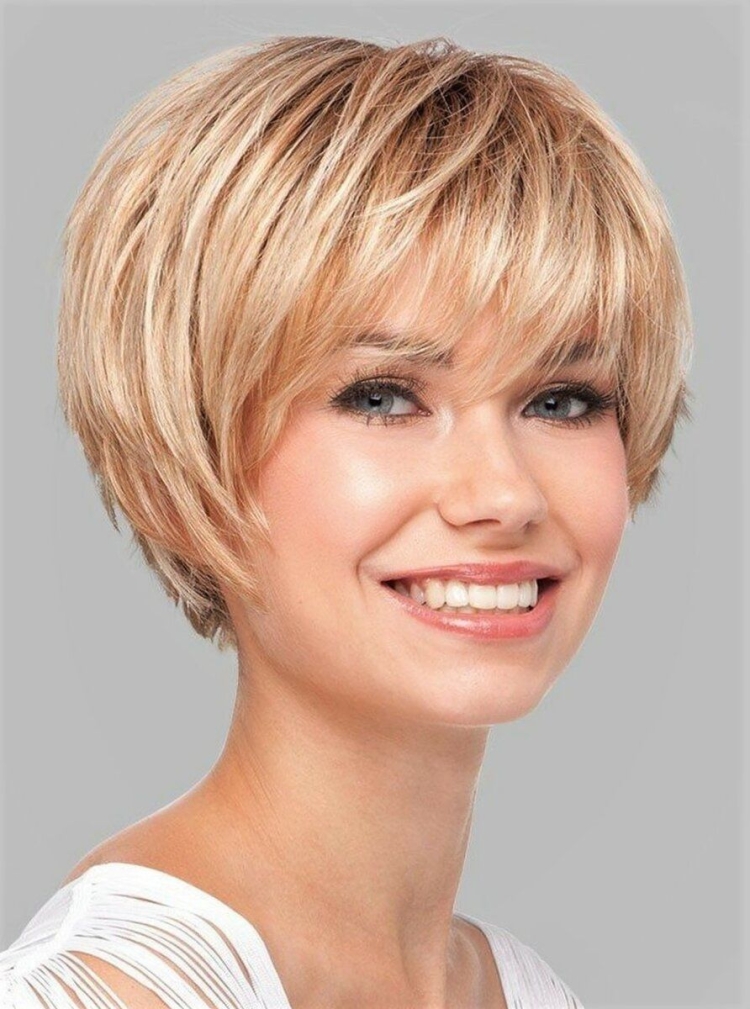 Стрижка Боб Каскад