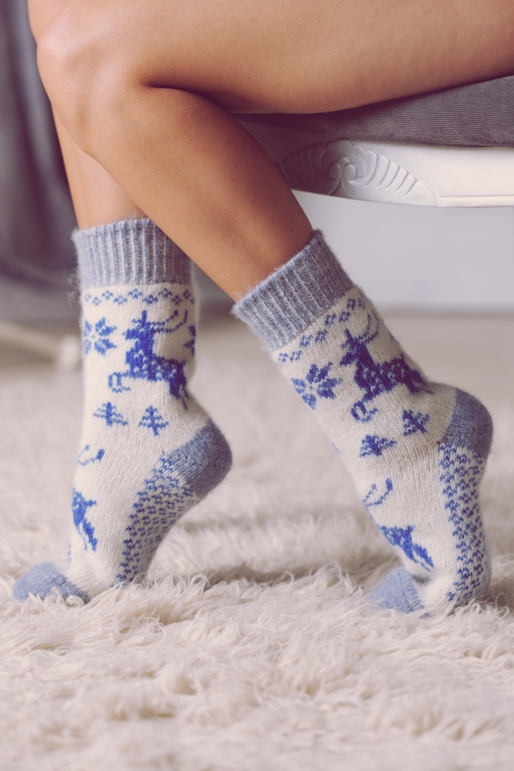 Красивые женские носки