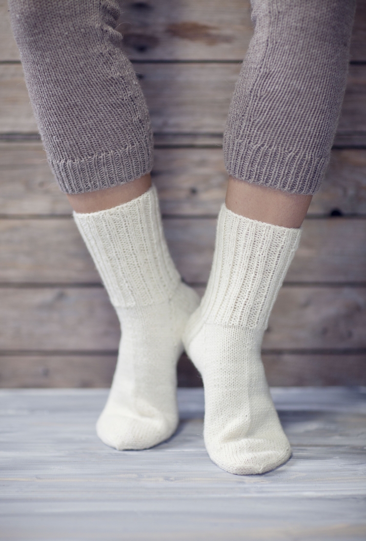 Носки шерстяные вязаные