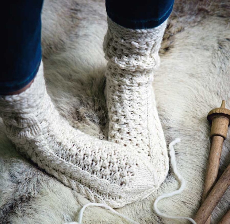 Носки шерстяные вязаные женские