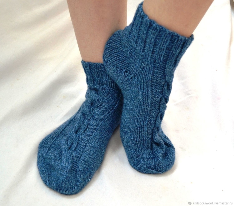 Вязаные мужские носки