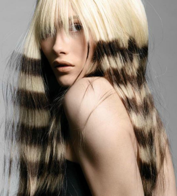 Креативное окрашивание на длинные волосы