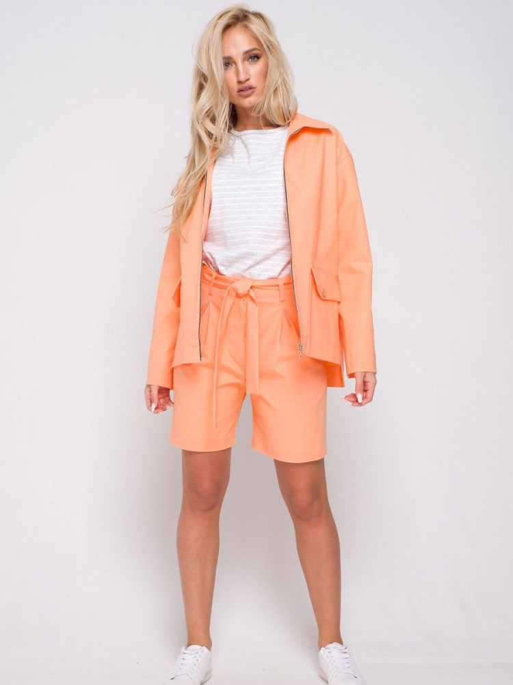 Лососевый цвет