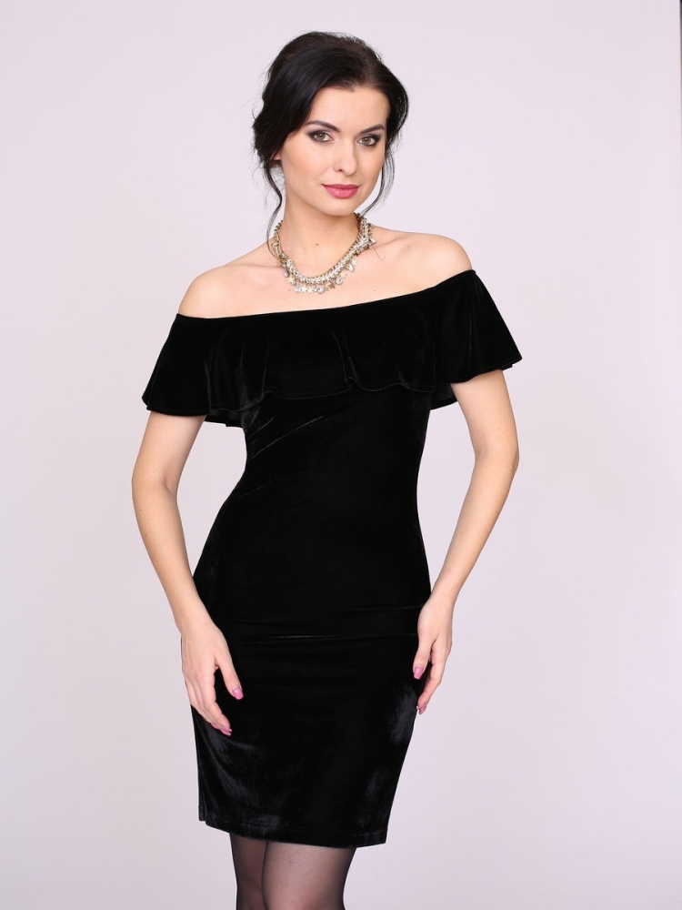 Украшения к черному платью