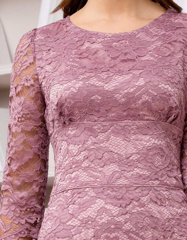 Платье гипюровое цвета пепел розы