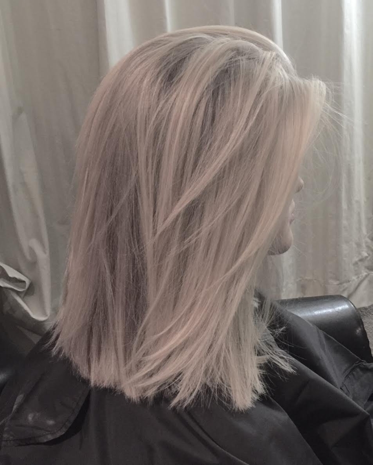 Пепельно бежевый цвет волос