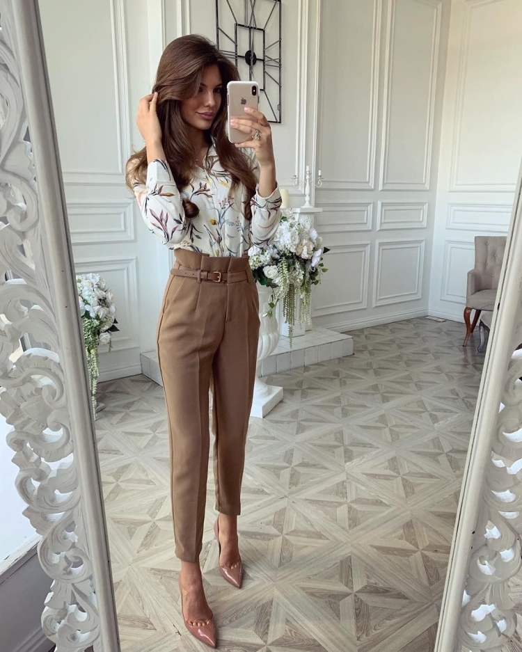 Нарядный образ с брюками