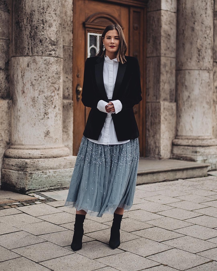 Вязаная юбка миди