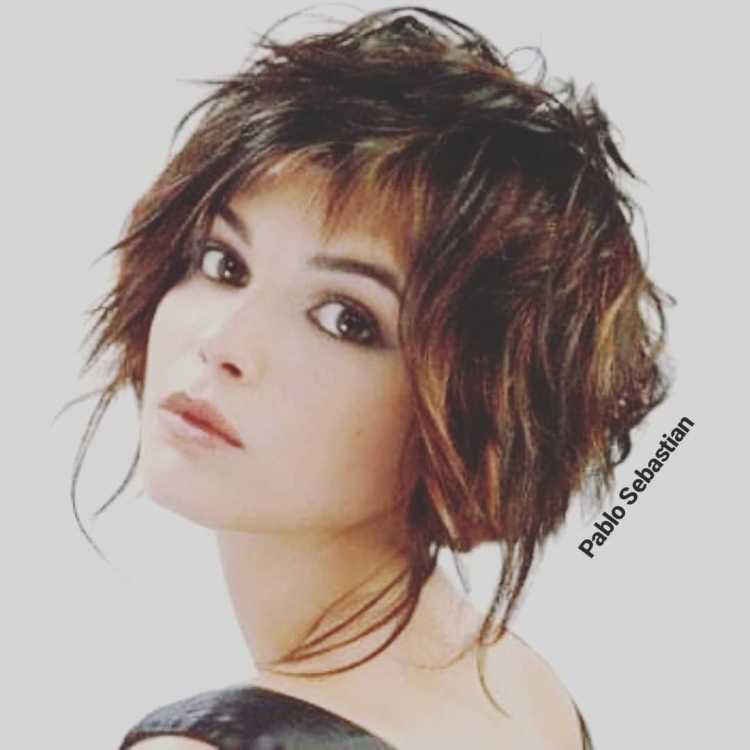 Стрижка Каскад Гаврош на средние