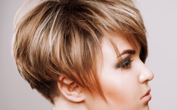 Колорирование Каскад, Боб, короткие волосы