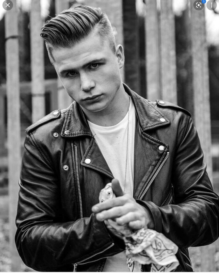 Рокабилли стрижка мужская