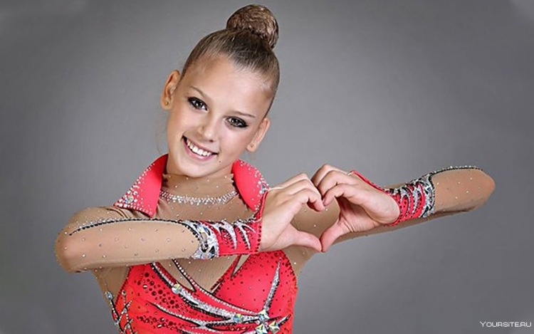 Александра Солдатова художественная гимнастика