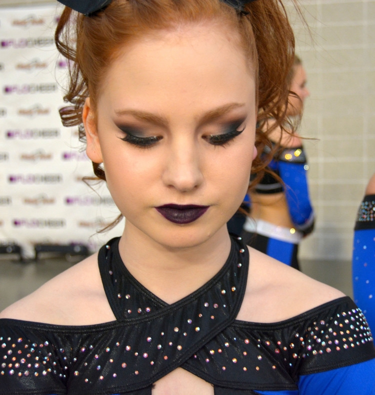 Макияж детский для выступлений