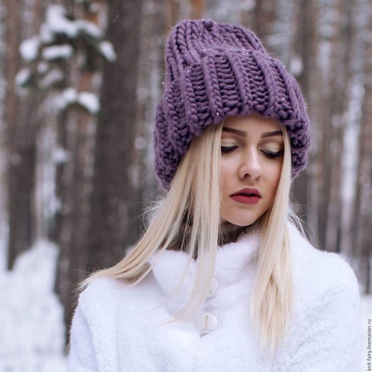 Шапка женская крупной вязки