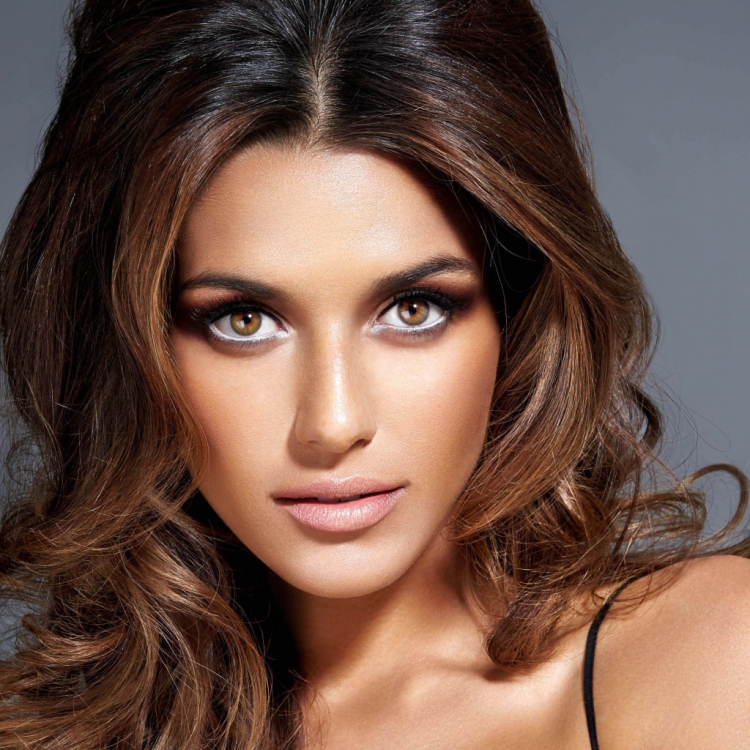 Цвет волос для болотных глаз