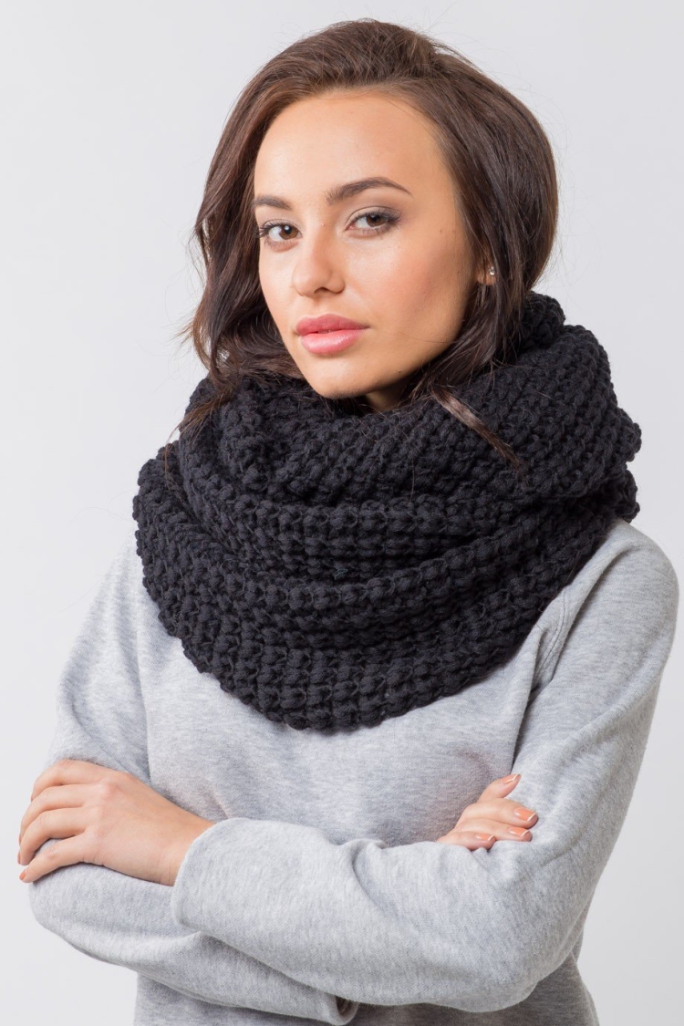 Вязаный снуд