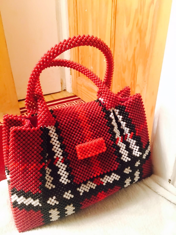 Сумочка из бисера