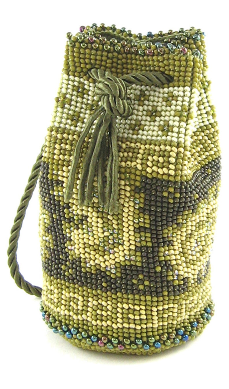 Вязаные бисером сумочки