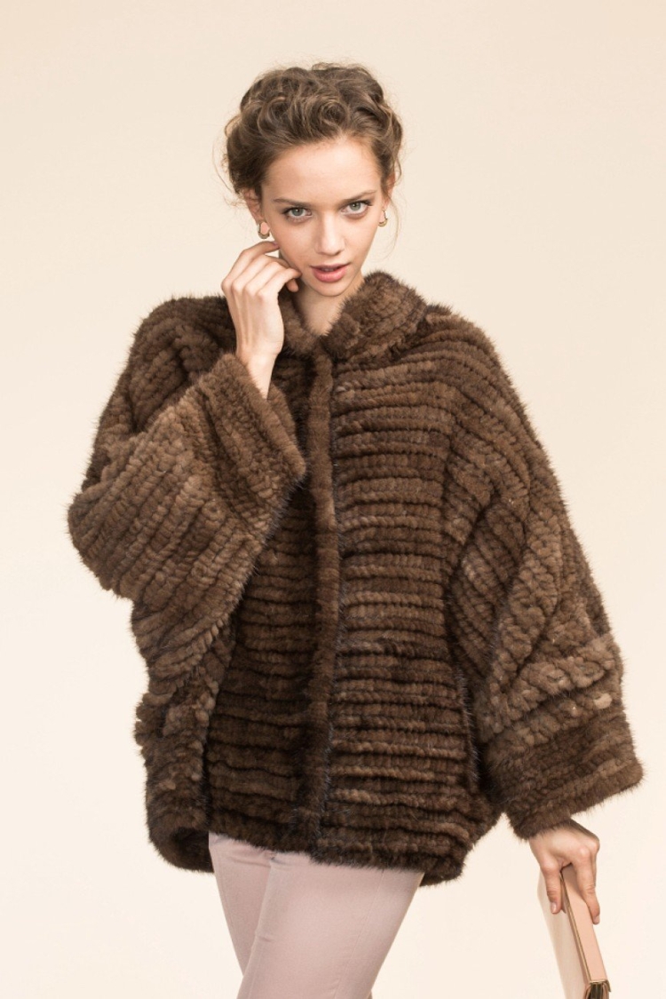 Сати Казанова шуба из вязаной норки
