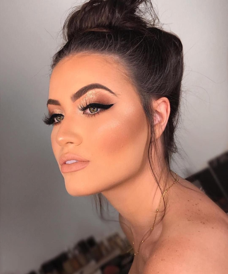 Сногсшибательный макияж