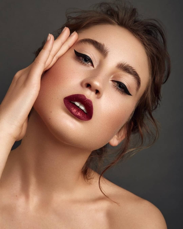 Лёгкий макияж на фотосессию для девушки