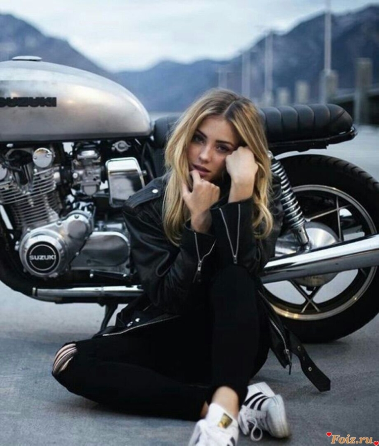 Байкерша Дарья Новик